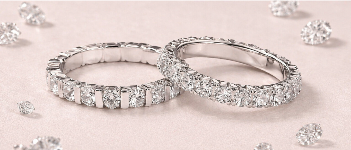 Ghidul Coriolan despre diamante - două inele eternity cu diamante înconjurate de diamante nemontate