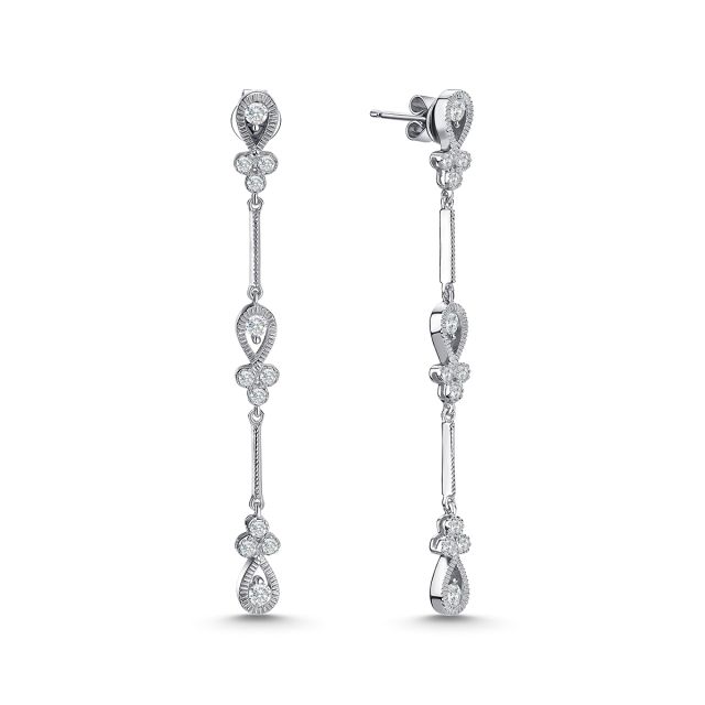 Cercei lungi din aur alb de 14K cu diamante (0,588 ct)