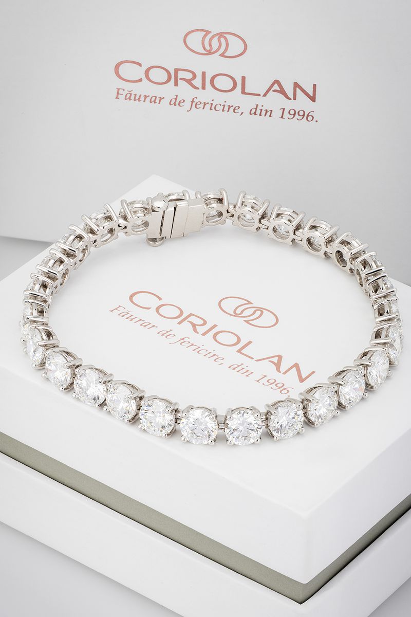 Coriolan bespoke bracelet in 14K white gold