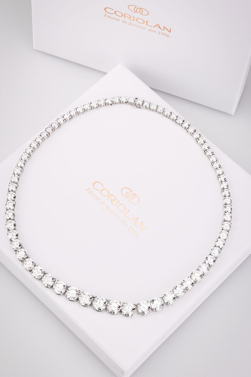 Coriolan bespoke necklace in 14K white gold